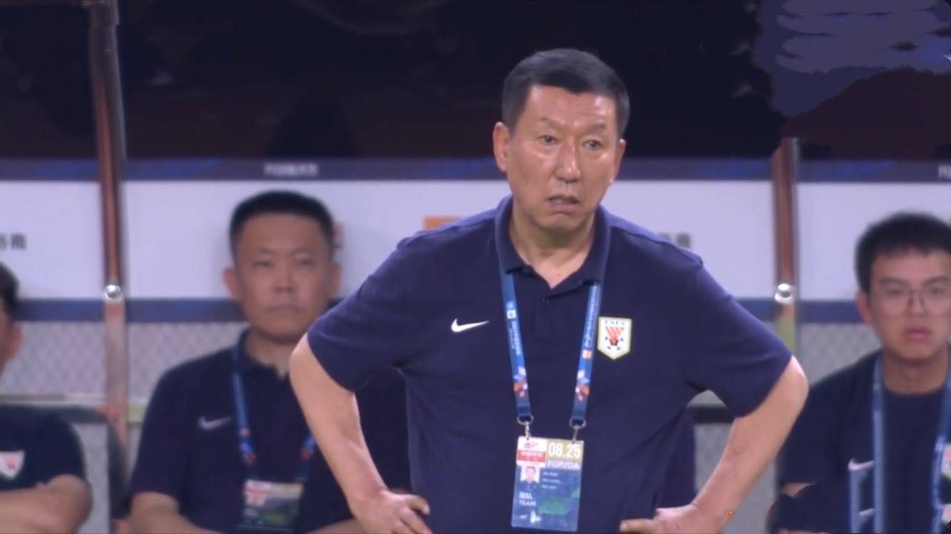 即使有一名新援加入，这也不意味着罗梅乌要离队，因为球队板凳深度依然很薄弱。